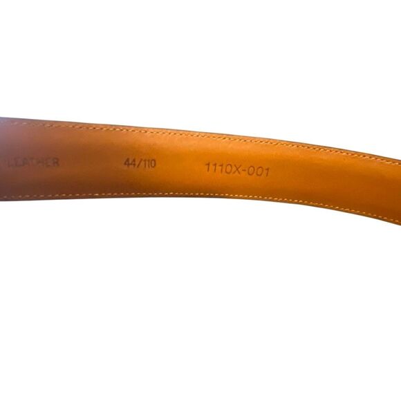 JoS. A. BANK Black Genuine Leather Belt Men's Size 44/110 Chrome Buckle - Picture 6 of 7